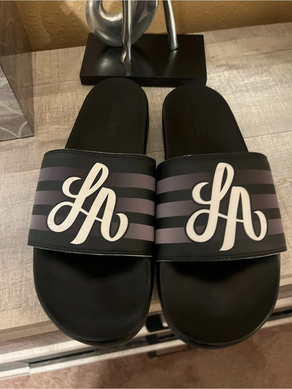 Adidas LA slides sz 12